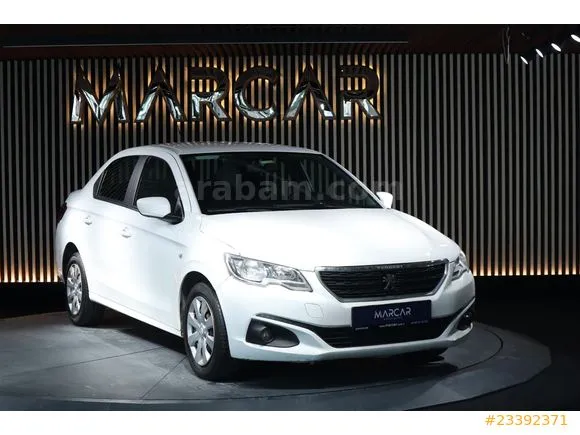 Peugeot 301 1.6 BlueHDI Active Image 1